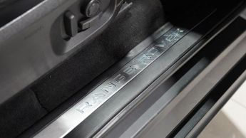 LAND ROVER RANGE ROVER EVOQUE 2.0 TD4 SE SUV 5dr Diesel Auto 4WD Euro 6 (s/s) (180 ps)