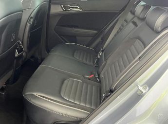 KIA SPORTAGE 1.6 h T-GDi GT-Line S SUV 5dr Petrol Hybrid Auto Euro 6 (s/s) (2