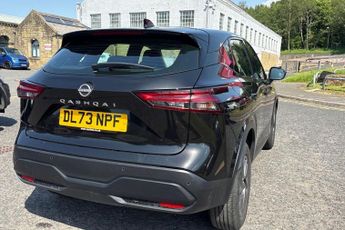NISSAN QASHQAI 1.3 DIG-T MHEV Acenta Premium SUV 5dr Petrol Hybrid XTRON Euro 6