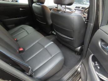 NISSAN LEAF 59kWh e+ Tekna Hatchback 5dr Electric Auto (217 ps)