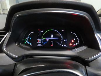 RENAULT CAPTUR 1.6 E-TECH Rive Gauche SE SUV 5dr Petrol Hybrid Auto Euro 6 (s/s