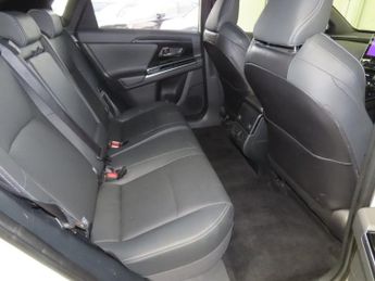 TOYOTA BZ4X 71.4kWh Vision SUV 5dr Electric Auto (11kW OBC) (204 ps)