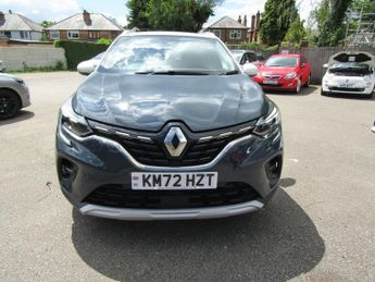 RENAULT CAPTUR 1.6 E-TECH techno SUV 5dr Petrol Hybrid Automatic  Euro 6 (s/s) 