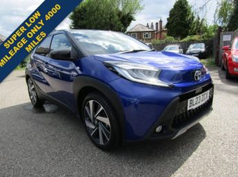 Toyota AYGO 1.0 VVT-i Exclusive Hatchback 5dr Petrol x-shift Automatic Euro 
