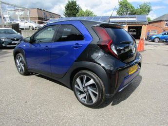 TOYOTA AYGO X 1.0 VVT-i Exclusive Hatchback 5dr Petrol x-shift Automatic Euro 
