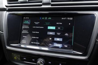 MG MG5 61.1kWh Excite Long Range Estate 5dr Electric Auto (156 ps)