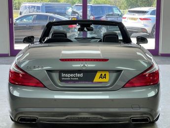 MERCEDES-BENZ SL 3.5 SL350 V6 BlueEfficiency Convertible 2dr Petrol G-Tronic Euro