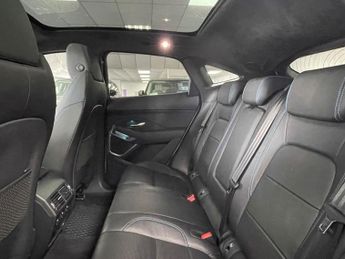 JAGUAR E-PACE 2.0 P250 R-Dynamic SE SUV 5dr Petrol Auto AWD Euro 6 (s/s) (249 