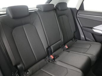 AUDI Q3 2.0 TDI 35 Sport SUV 5dr Diesel S Tronic Euro 6 (s/s) (150 ps)