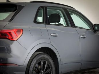 AUDI Q3 2.0 TDI 35 Sport SUV 5dr Diesel S Tronic Euro 6 (s/s) (150 ps)