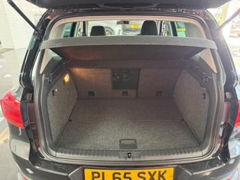 VOLKSWAGEN TIGUAN 2.0 TDI BlueMotion Tech Match Edition SUV 5dr Diesel DSG 4WD Eur