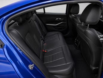 BMW 3 SERIES 2.0 330e 12kWh M Sport Saloon 4dr Petrol Plug-in Hybrid Auto Eur