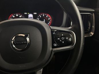 VOLVO V60 2.0 B3 MHEV R-Design Estate 5dr Petrol Hybrid Auto Euro 6 (s/s) 