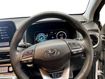 HYUNDAI KONA 39kWh Premium SUV 5dr Electric Auto (10.5kW Charger) (136 ps)