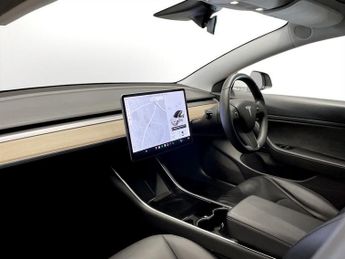 TESLA Model 3 Standard Range Plus Saloon 4dr Electric Auto RWD (241 bhp)