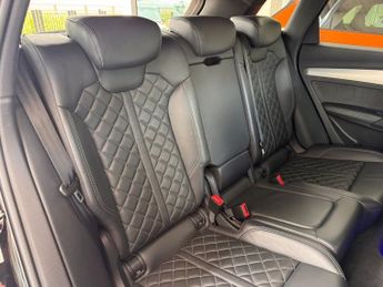 AUDI SQ5 3.0 TDI V6 SUV 5dr Diesel Tiptronic quattro Euro 6 (s/s) (341 ps