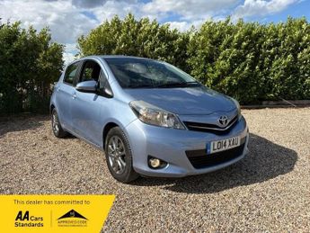 Toyota Yaris 1.4 D-4D Icon Plus Hatchback 5dr Diesel Manual Euro 5 (90 ps)