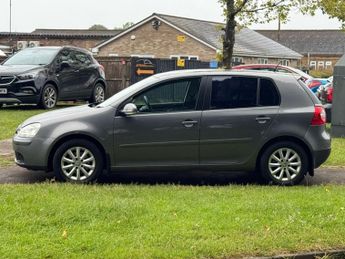 VOLKSWAGEN GOLF 1.6 FSI Match Hatchback 5dr Petrol Manual (159 g/km, 113 bhp)