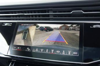 AUDI SQ7 4.0 TFSI V8 Vorsprung SUV 5dr Petrol Tiptronic quattro Euro 6 (s