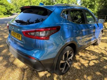 NISSAN QASHQAI 1.6 dCi Tekna SUV 5dr Diesel XTRON Euro 6 (s/s) (130 ps)