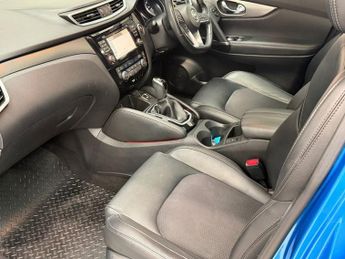 NISSAN QASHQAI 1.6 dCi Tekna SUV 5dr Diesel XTRON Euro 6 (s/s) (130 ps)