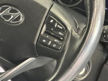 HYUNDAI I10 1.2 Premium Hatchback 5dr Petrol Auto Euro 6 (s/s) (84 ps)