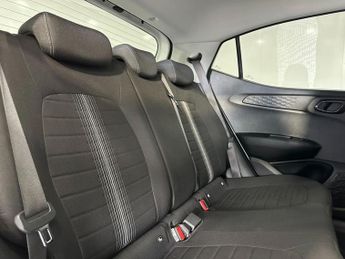 HYUNDAI I10 1.2 Premium Hatchback 5dr Petrol Auto Euro 6 (s/s) (84 ps)