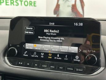 NISSAN QASHQAI 1.3 DIG-T MHEV N-Connecta SUV 5dr Petrol Hybrid XTRON Euro 6 (s/