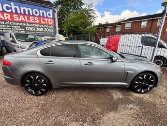 JAGUAR XF 2.2d Luxury Saloon 4dr Diesel Auto Euro 5 (s/s) (163 ps)