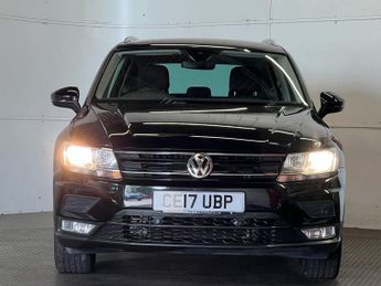 VOLKSWAGEN TIGUAN 2.0 TDI BlueMotion Tech SE Navigation SUV 5dr Diesel DSG 4Motion
