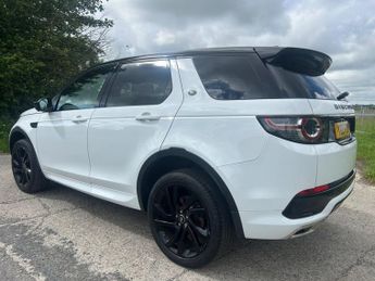 LAND ROVER DISCOVERY SPORT 2.0 TD4 HSE Dynamic Lux SUV 5dr Diesel Auto 4WD Euro 6 (s/s) (18