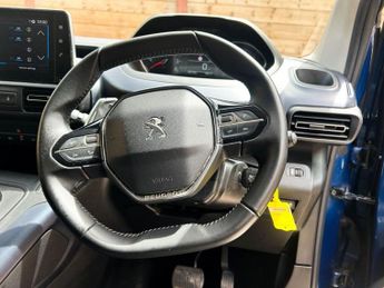 PEUGEOT RIFTER 4 Seat Auto Wheelchair Accessible Disabled Access Vehicle WAV