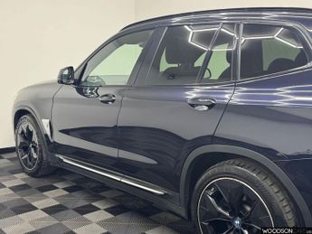 BMW IX3 80kWh Premier Edition Pro SUV 5dr Electric Auto (286 ps)