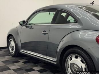 VOLKSWAGEN BEETLE 1.2 TSI Design Hatchback 3dr Petrol DSG Euro 6 (s/s) (105 ps)
