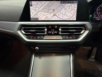 BMW 3 SERIES 2.0 320i M Sport Saloon 4dr Petrol Auto Euro 6 (s/s) (184 ps)