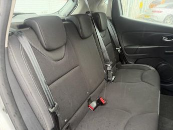 RENAULT CLIO 1.5 dCi Dynamique Nav Hatchback 5dr Diesel EDC Euro 6 (s/s) (90 