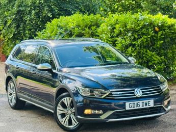 VOLKSWAGEN PASSAT 2.0 TDI BlueMotion Tech Alltrack Estate 5dr Diesel DSG 4Motion E