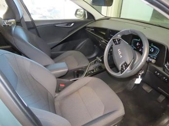 KIA NIRO 1.6h GDi 2 SUV 5dr Petrol Hybrid DCT Euro 6 (s/s) (139 bhp)
