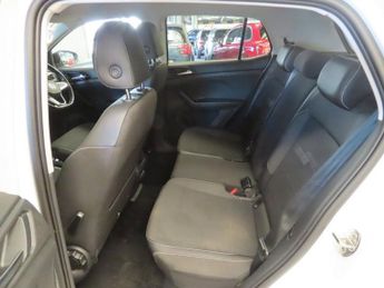 VOLKSWAGEN T-CROSS 1.0 TSI Black Edition SUV 5dr Petrol DSG Euro 6 (s/s) (110 ps)