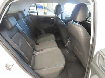 VOLKSWAGEN T-CROSS 1.0 TSI Black Edition SUV 5dr Petrol DSG Euro 6 (s/s) (110 ps)