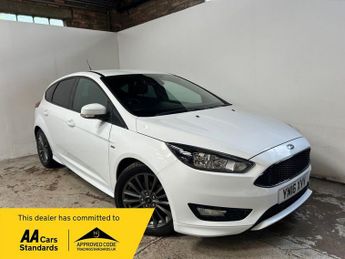 Ford Focus 1.5 TDCi ST-Line Hatchback 5dr Diesel Manual Euro 6 (s/s) (120 p