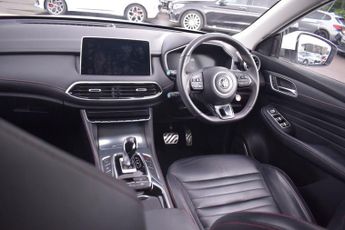 MG MG HS 1.5 T-GDI Trophy SUV 5dr Petrol DCT Euro 6 (s/s) (162 ps)