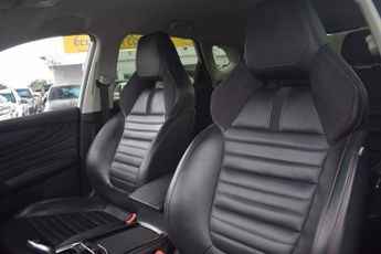 MG MG HS 1.5 T-GDI Trophy SUV 5dr Petrol DCT Euro 6 (s/s) (162 ps)