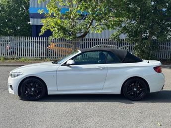 BMW 2 SERIES 2.0 220d M Sport Convertible 2dr Diesel Auto Euro 6 (s/s) (190 p