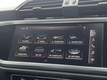 AUDI Q3 2.0 TDI 35 S line SUV 5dr Diesel S Tronic Euro 6 (s/s) (150 ps)