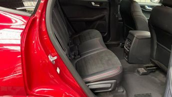 FORD KUGA 2.5 EcoBoost Duratec 14.4kWh ST-Line First Edition SUV 5dr Petro