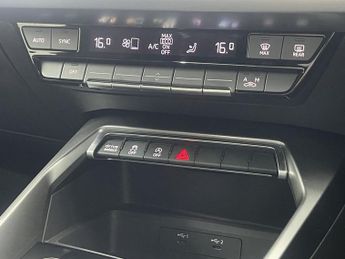 AUDI A3 1.0 TFSI 30 S line Sportback 5dr Petrol S Tronic Euro 6 (s/s) (1