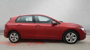 VOLKSWAGEN GOLF 1.5 eTSI MHEV Life Hatchback 5dr Petrol Hybrid DSG Euro 6 (s/s) 
