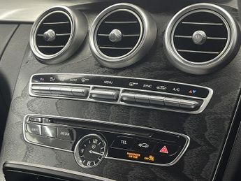 MERCEDES-BENZ C-CLASS 2.0 C300 AMG Line (Premium Plus) Cabriolet 2dr Petrol G-Tronic+ 