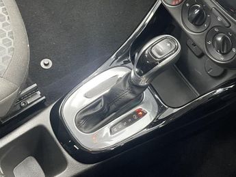 VAUXHALL CORSA 1.4i ecoTEC SE Nav Hatchback 5dr Petrol Auto Euro 6 (90 ps)